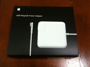 MacBook "13用のACアダプターを購入