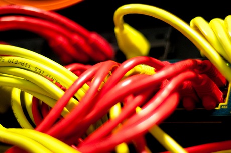 DIGA-BTZ600がネットワークに繋がらなかったのでケーブルを交換した